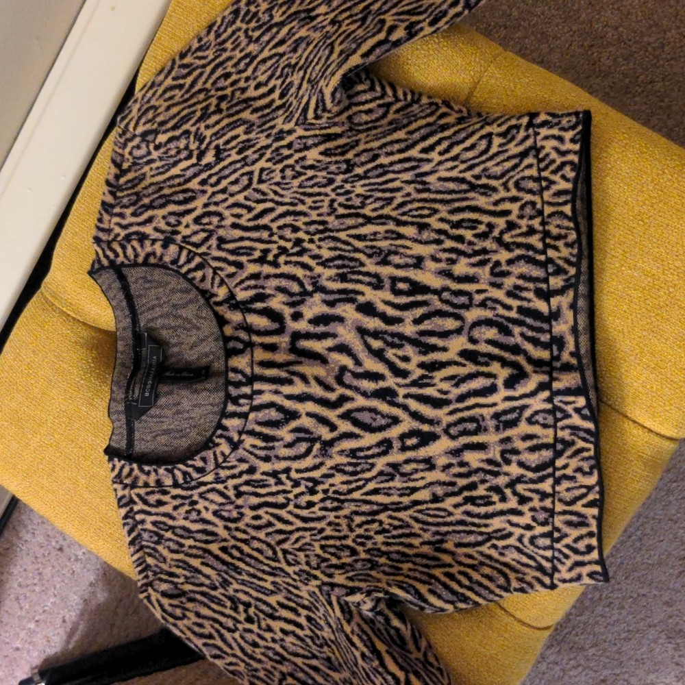 Leopard top